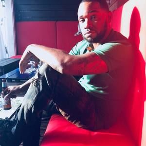 Meet your Posher, Pat